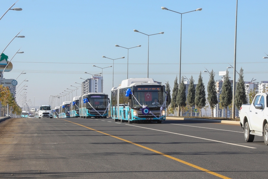 Diyarbakır şehiriçi taşımaya 11 yeni otobüs 