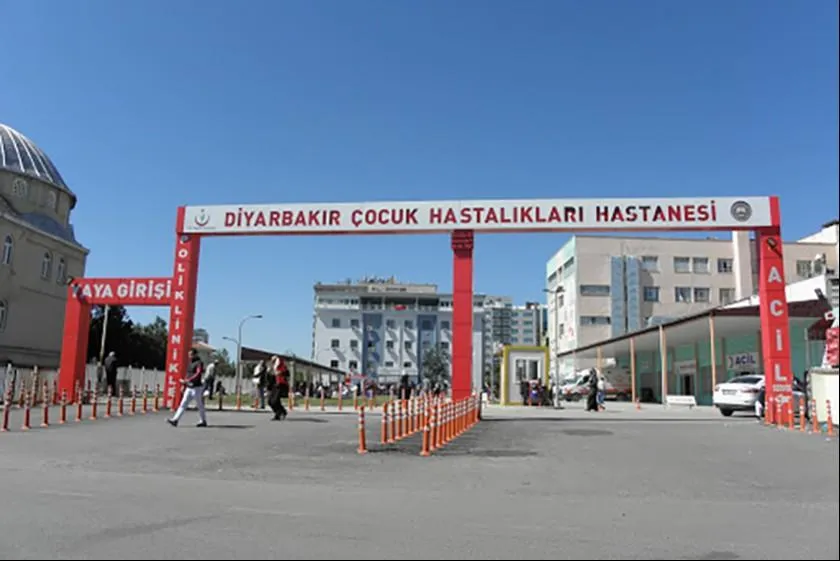 VİDEO - Diyarbakır hastaneleri meclis gündeminde !