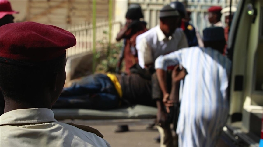 Nijerya’da cami çöktü..10 ölü