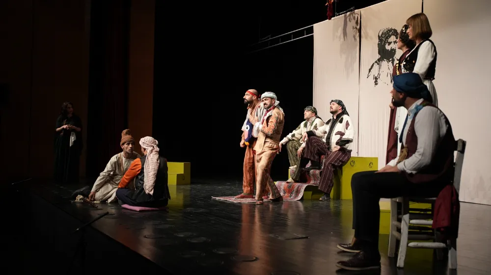 Bekoyê Ewan Karakteri 10. Amed Tiyatro Festivali’nde Seyirciyle Buluştu