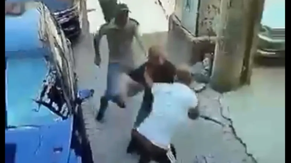 Diyarbakır Sur’da Bıçaklı Kavga: 1 Kişi Hayatını Kaybetti