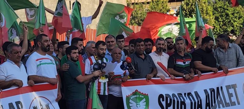 Amedspor ve Diyarbekirspor : Sorunlar Çözülmezse Miting Yaparız !