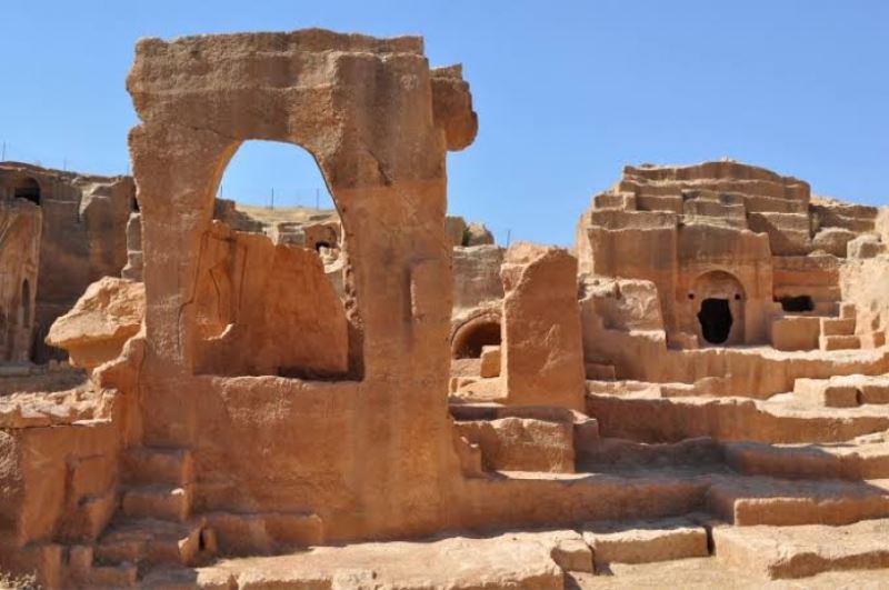 Antik kent Dara eşsiz güzelliği ile büyülüyor 